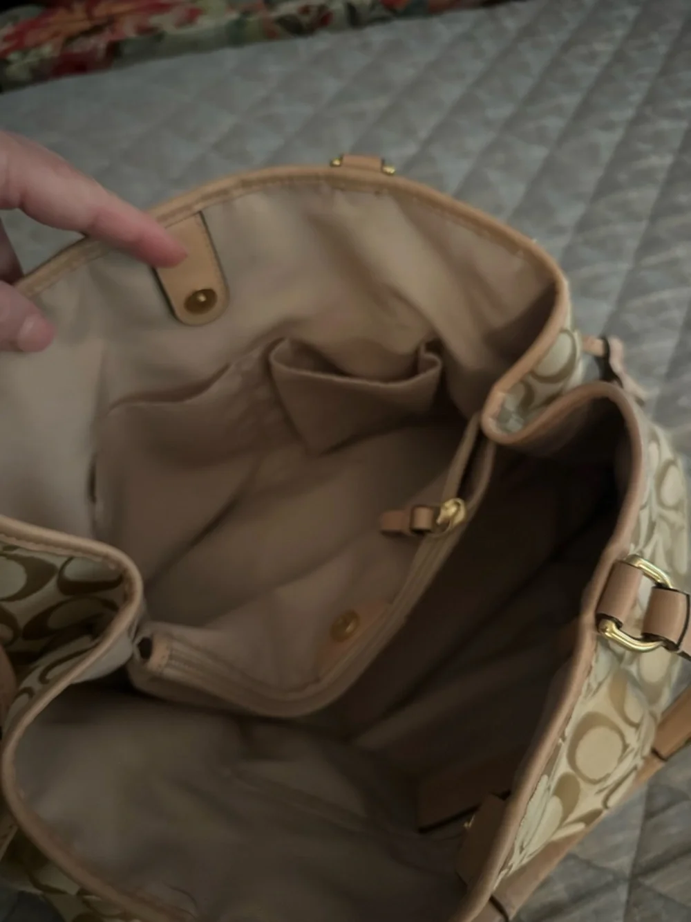 Coach Beige Signature Satchel with Teal Center Stripe - Picture 5 of 7